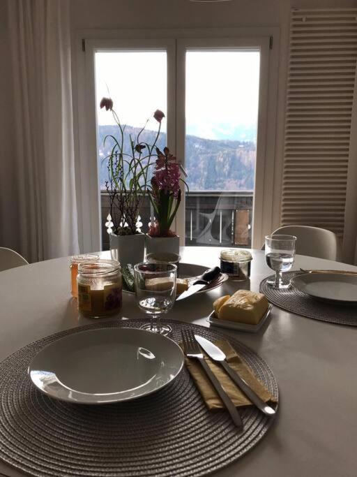 See- & Bergblick Millstatt Buitenkant foto